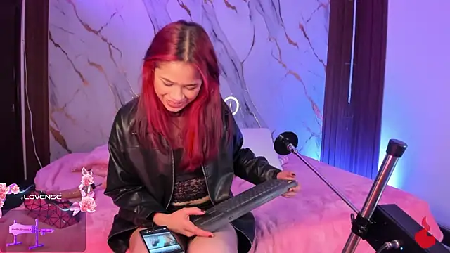 Moollylewis18 Live XXX Chat