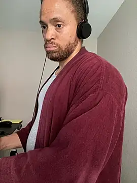 Fathero1time élő XXX-chatje