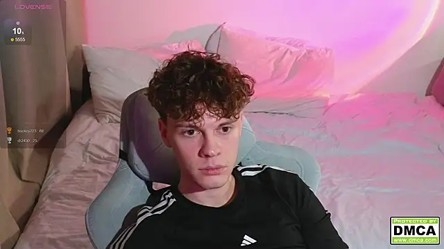 Chat XXX ao vivo de cute_thomas