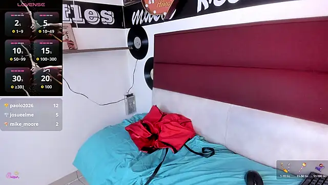 Mila_toro élő XXX-chatje