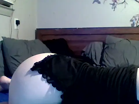 Онлайн чат XXX HeavenKay