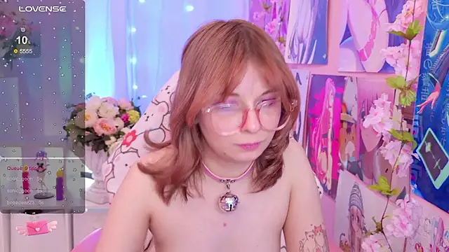 Coconut_Mia live XXX chat