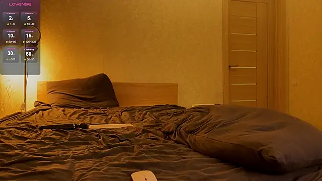 julya_flowerss 现场XXX聊天