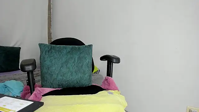 Theran_ – Naživo XXX chat