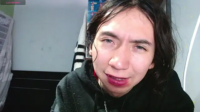 najimi_uwu 网络视讯表演