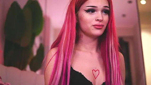 Chatroom XXX en direct de KatiaFinesse