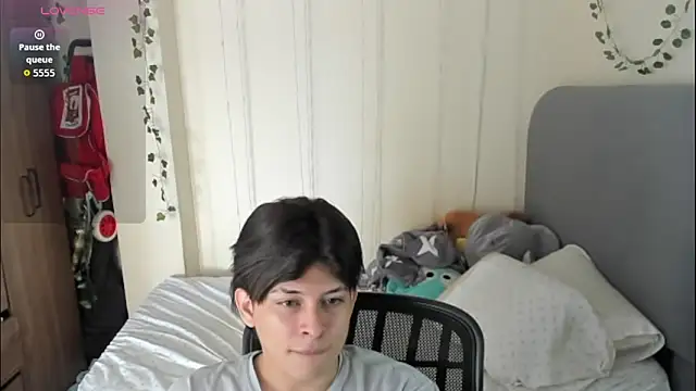 Felix_kitty Adlı Modelin Web Kamerası Şovu