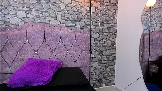 angel_pink7: απευθείας συνομιλία ΧΧΧ