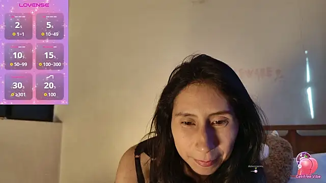 Chatroom XXX en direct de MoonLipsON-