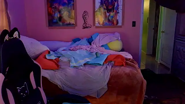 YourSecretGF963 Adlı Modelin Canlı XXX Sohbeti