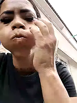 Dounia_nagi 网络视讯表演