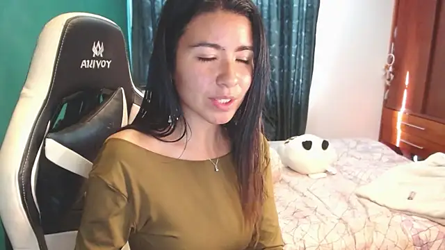 alice_middlee Live XXX Chat