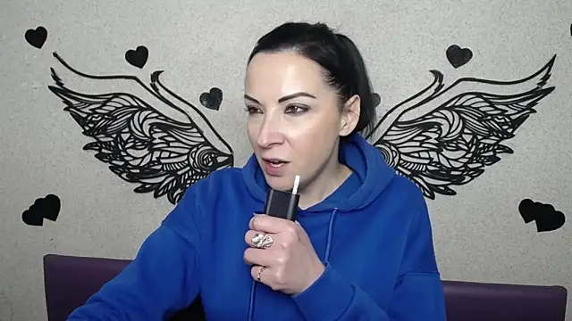 Онлайн чат XXX ElizabethSho