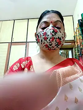 Онлайн чат XXX Ratna-777