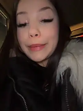 Chloe__Moon: απευθείας συνομιλία ΧΧΧ