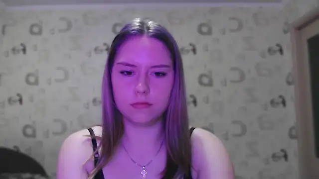 Tomyris_yuki Adlı Modelin Canlı XXX Sohbeti