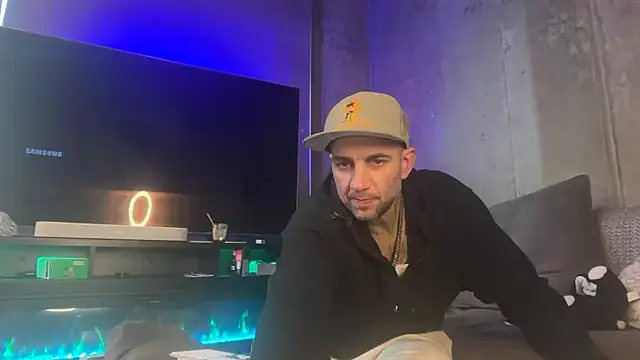 chloesactingout Chat XXX live