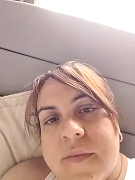 CARITOMIO's Live XXX Chat