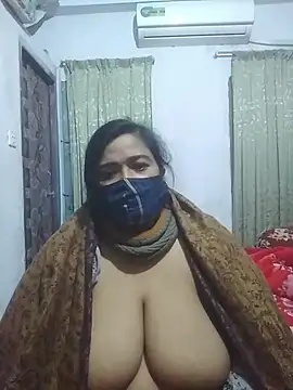 Chatroom XXX en direct de momo_loves