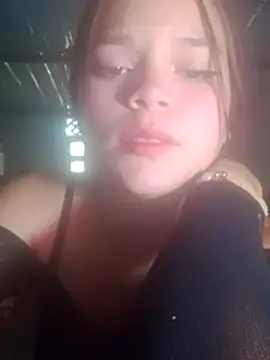 Chatroom XXX en direct de AdharaCusan