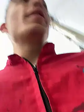 santiObrero Adlı Modelin Canlı XXX Sohbeti