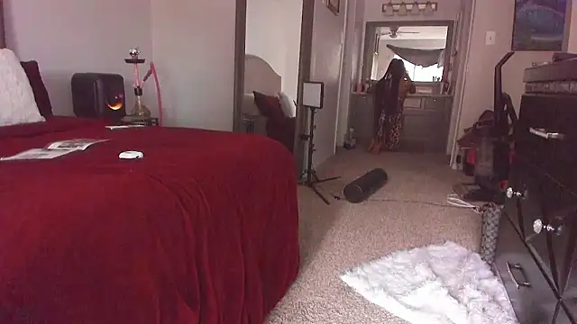 yiauana Chat XXX in diretta