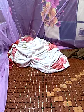 Wetpussymomx's Webcam Show