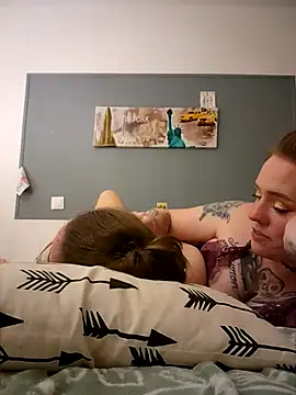 Вебкам-шоу AndHerXO