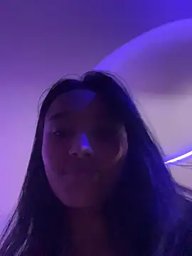 Chatroom XXX en direct de HannahMontgomery