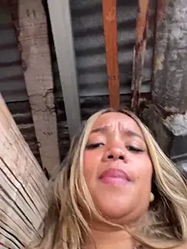 AriVelvet's Live XXX Chat