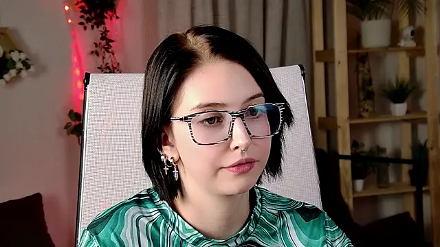 Chat XXX en directo de ElenaSomerhalder