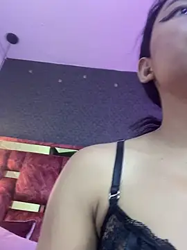 Chatroom XXX en direct de Tatianapink18