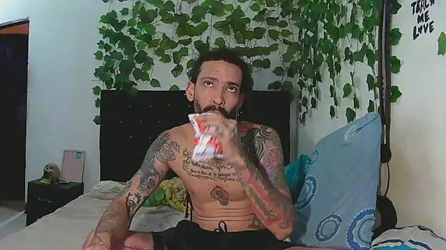 Chat +18 de caribbeanlover1 ao vivo