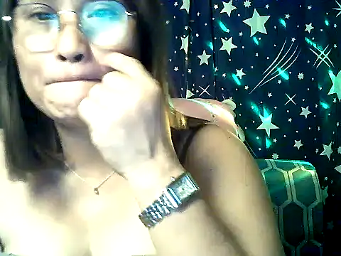 Amazing_Angel22 Adlı Modelin Canlı XXX Sohbeti