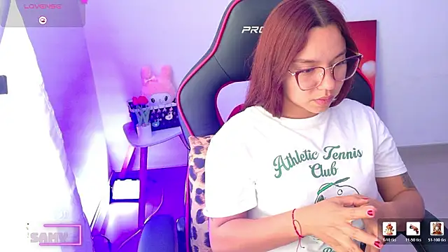 Chat XXX en directo de samantha_tattu