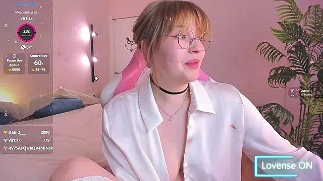 Colleen_Blake 现场XXX聊天