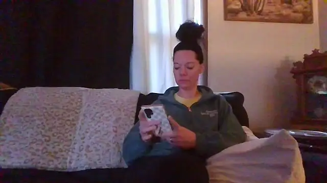 SidneyRaee's Live XXX Chat