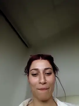 LunaHart's Live XXX Chat