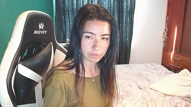 دردشة alice_middlee الجنسية المباشرة