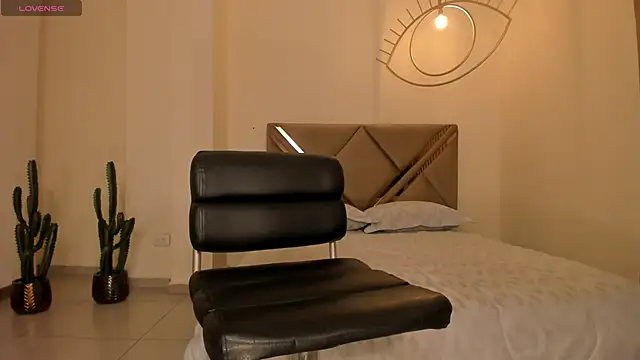 Chat XXX en directo de SunnyRivers