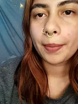 Emmyxxx 现场XXX聊天