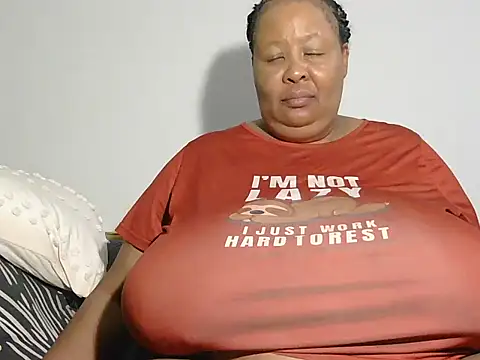 nancy111's Webcam Show