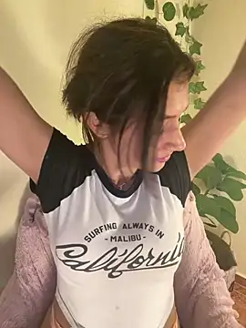 Bckystonee: απευθείας συνομιλία ΧΧΧ