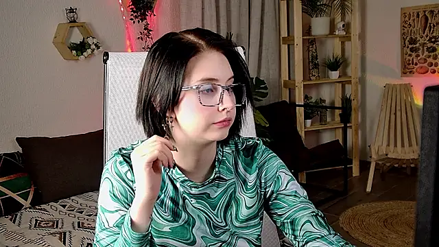 Chat +18 de ElenaSomerhalder ao vivo