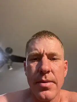 Dgamestrong's Live XXX Chat