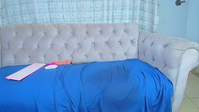 FatAssAfricanBarbie's Webcam Show