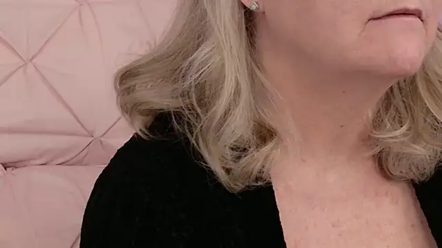 Kaitlyn_Winters' Live XXX Chat