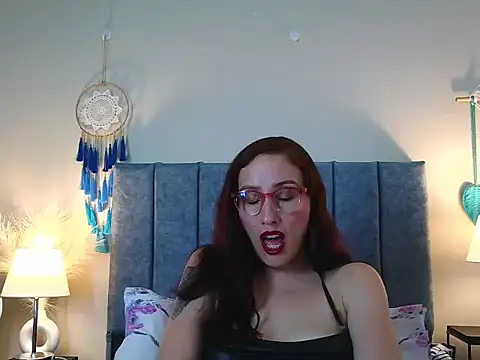 Онлайн чат XXX IberianMoonMK