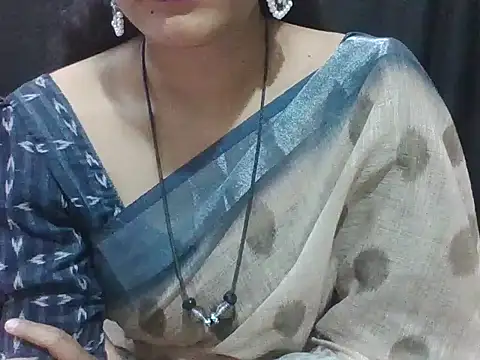 Chat XXX ao vivo de Thilothama_Vaishu