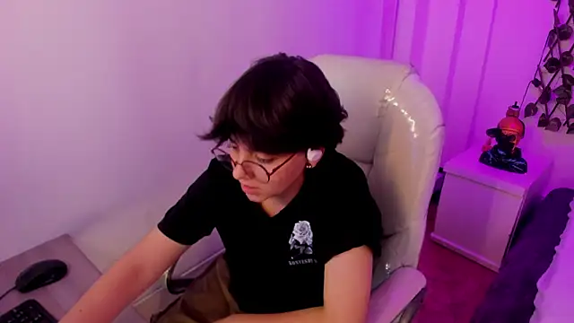 Chat +18 de Nathaly_ds ao vivo